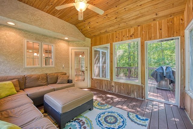 107 Field St, Taunton, MA 02780