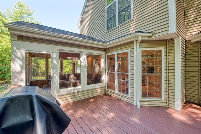 107 Field St, Taunton, MA 02780