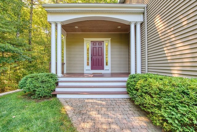 107 Field St, Taunton, MA 02780