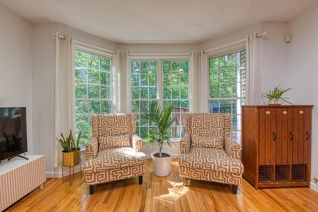 107 Field St, Taunton, MA 02780