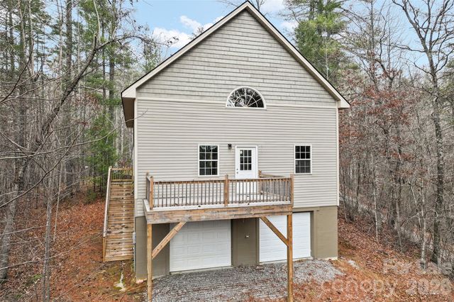 109 Tumblebug Trail Road, Flat Rock, NC 28731