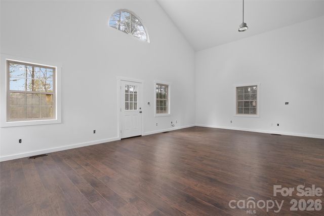 109 Tumblebug Trail Road, Flat Rock, NC 28731