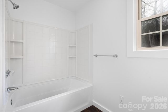 109 Tumblebug Trail Road, Flat Rock, NC 28731