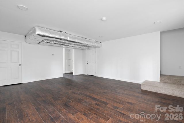 109 Tumblebug Trail Road, Flat Rock, NC 28731