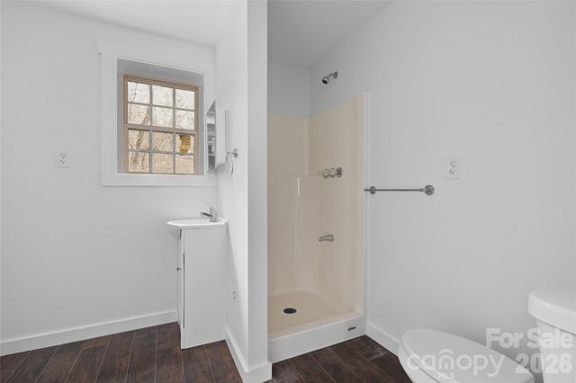 109 Tumblebug Trail Road, Flat Rock, NC 28731