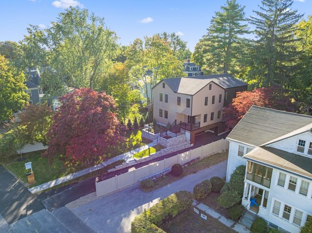 6 Sheridan St, Lexington, MA 02420