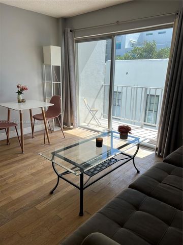 221 Meridian Ave 305, Miami Beach, FL 33139