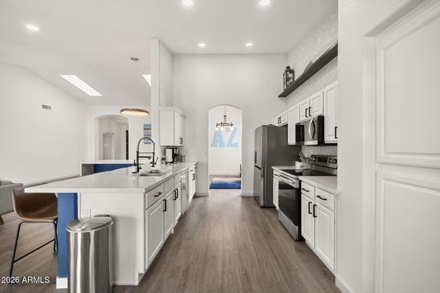 844 W BEECHNUT Drive, Chandler, AZ 85248