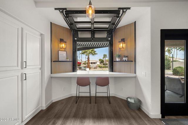 844 W BEECHNUT Drive, Chandler, AZ 85248