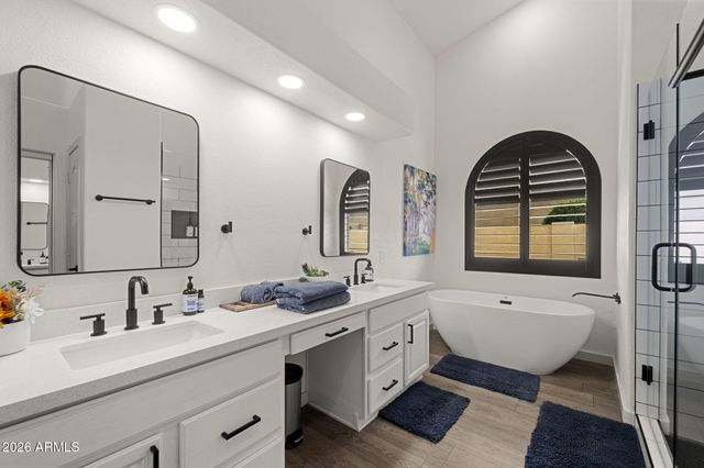 844 W BEECHNUT Drive, Chandler, AZ 85248