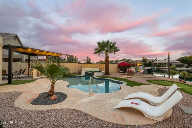 844 W BEECHNUT Drive, Chandler, AZ 85248