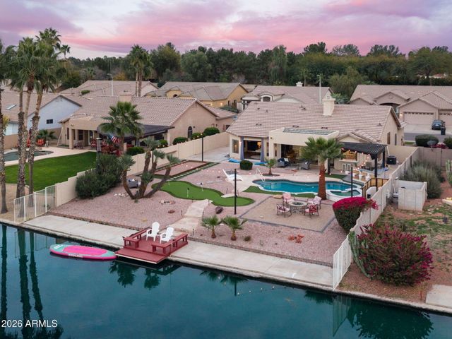 844 W BEECHNUT Drive, Chandler, AZ 85248