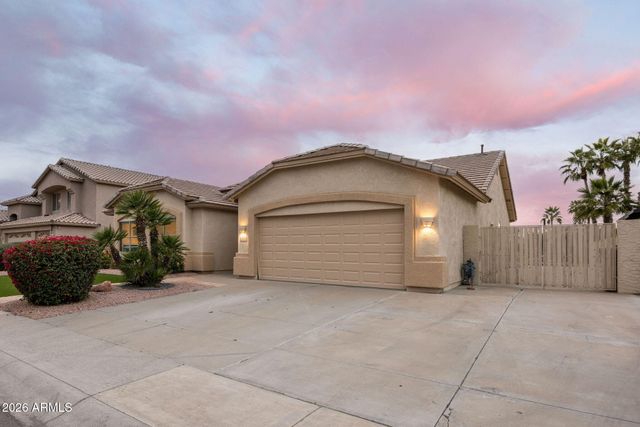 844 W BEECHNUT Drive, Chandler, AZ 85248
