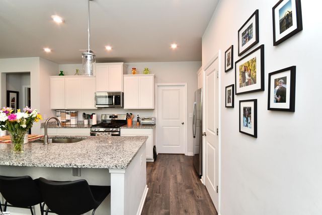 508 Poinsett Bridge Way, Greenville, SC 29607