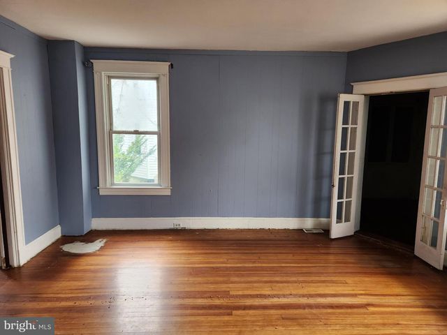 4400 WHITE AVE, Baltimore, MD 21206