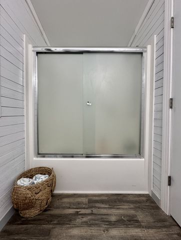 9056 Taylor Cemetery Rd, Lyles, TN 37098