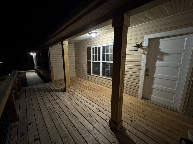 9056 Taylor Cemetery Rd, Lyles, TN 37098