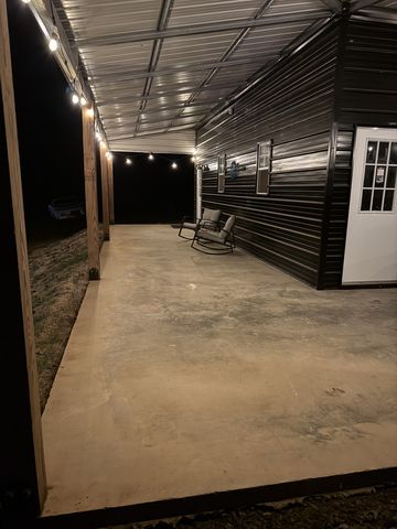 9056 Taylor Cemetery Rd, Lyles, TN 37098