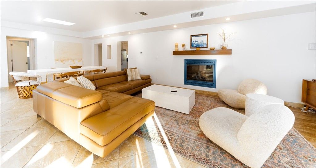 Image 11 of property listing at 3353 Sage, Yucca Valley, CA 92284