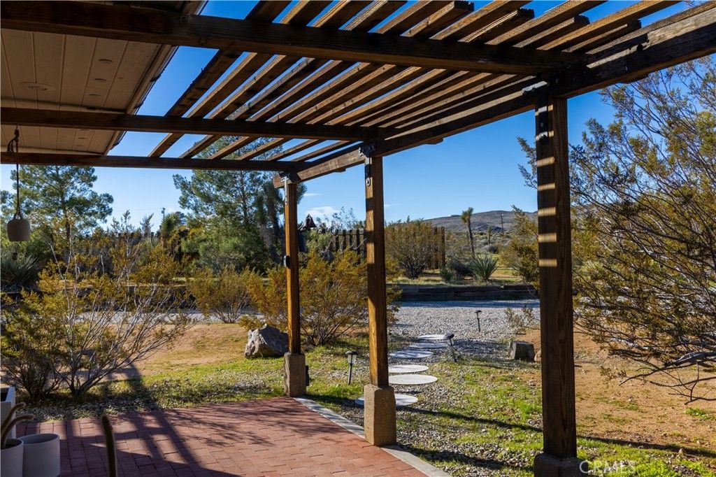 Image 43 of property listing at 3353 Sage, Yucca Valley, CA 92284