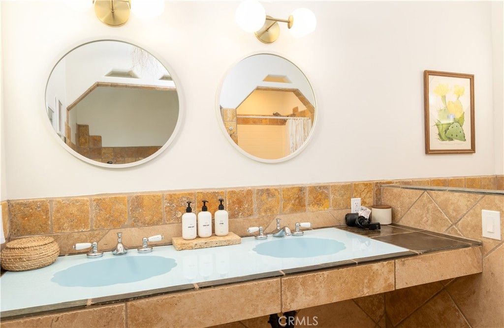 Image 6 of property listing at 3353 Sage, Yucca Valley, CA 92284