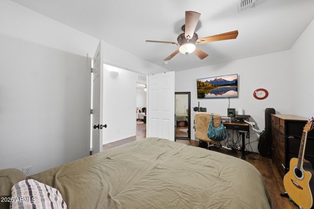 9336 S 33RD Drive S, Laveen, AZ 85339