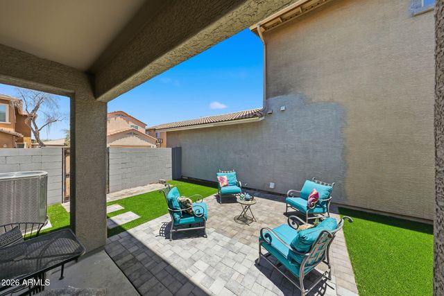9336 S 33RD Drive S, Laveen, AZ 85339