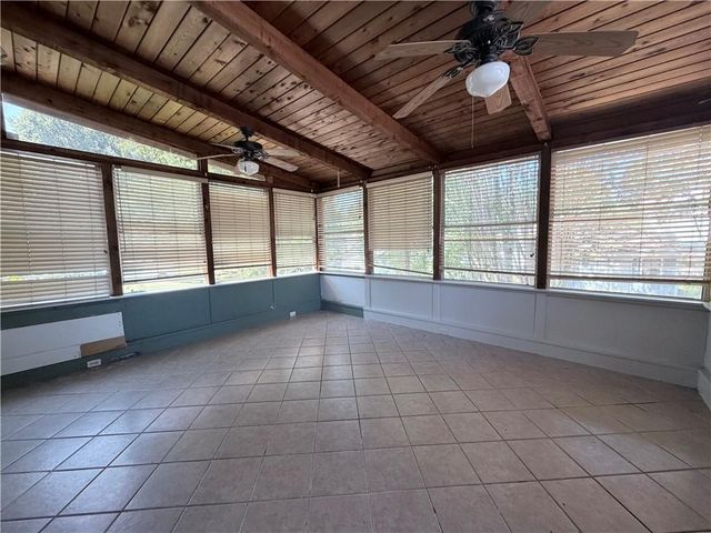 2153 Cruse Road, Lawrenceville, GA 30044