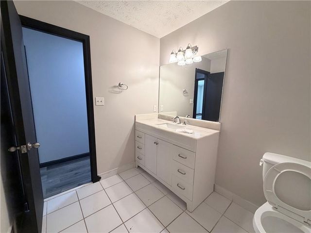 2153 Cruse Road, Lawrenceville, GA 30044
