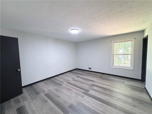 2153 Cruse Road, Lawrenceville, GA 30044