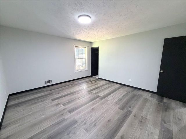 2153 Cruse Road, Lawrenceville, GA 30044