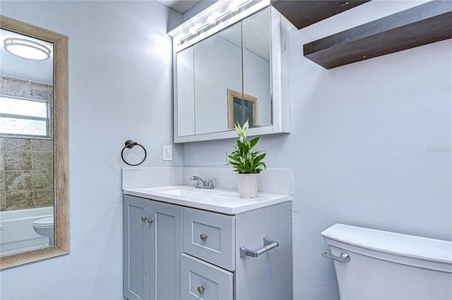 5119 6TH AVENUE N, St Petersburg, FL 33710