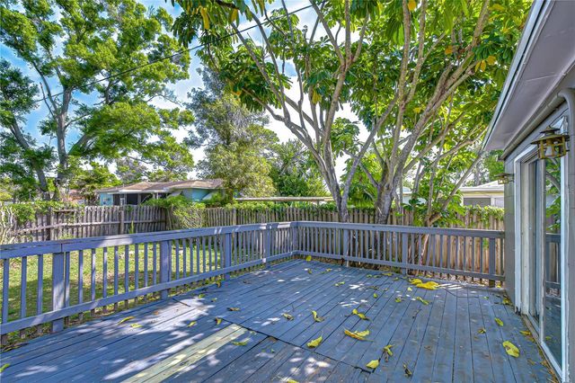 5119 6TH AVENUE N, St Petersburg, FL 33710