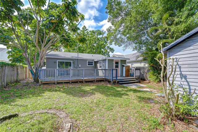 5119 6TH AVENUE N, St Petersburg, FL 33710