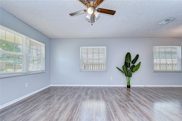 5119 6TH AVENUE N, St Petersburg, FL 33710