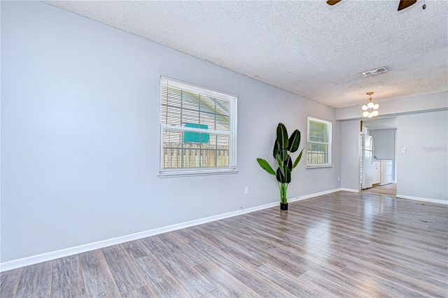 5119 6TH AVENUE N, St Petersburg, FL 33710