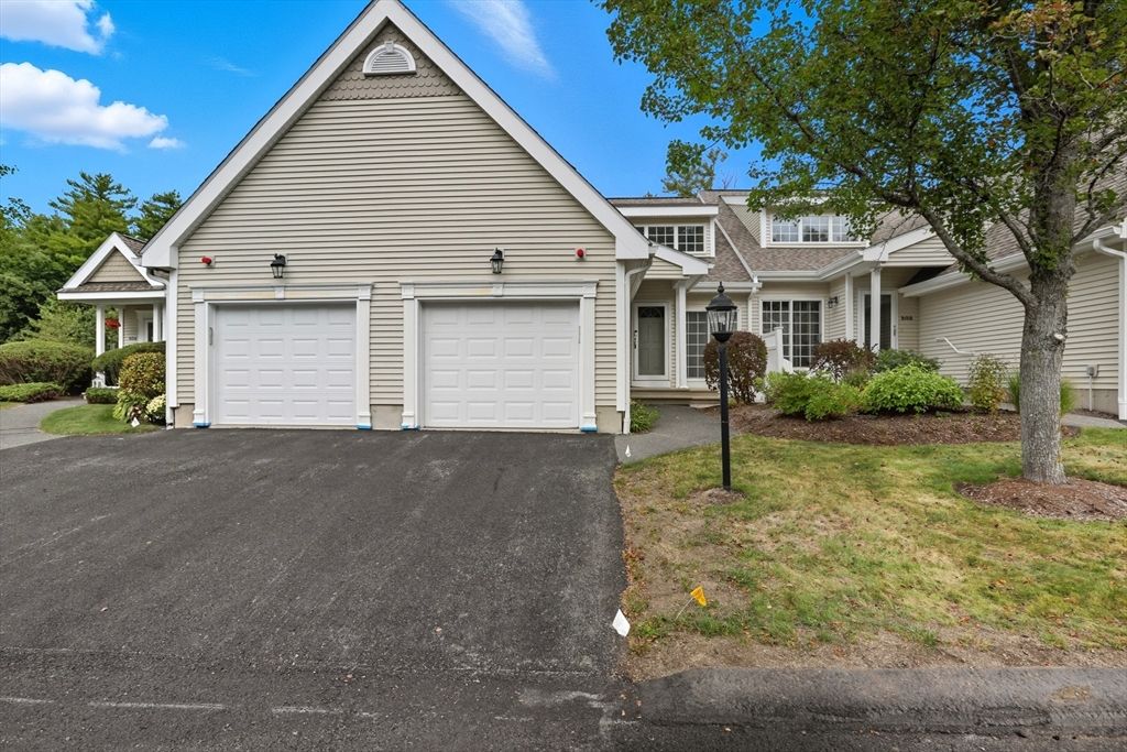 503 Diane Circle 503, Groveland, MA 01834