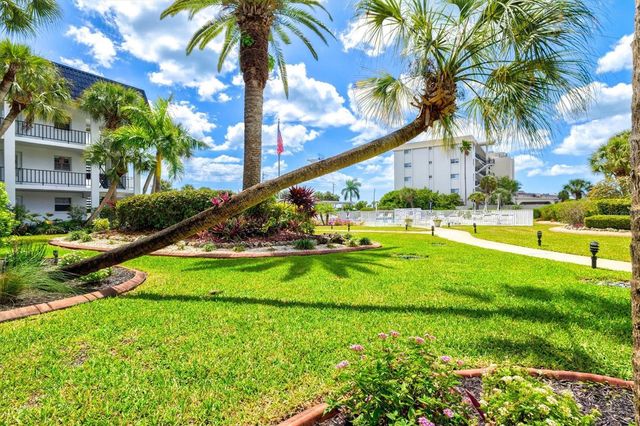 5600 BEACH WAY DRIVE 109, Sarasota, FL 34242
