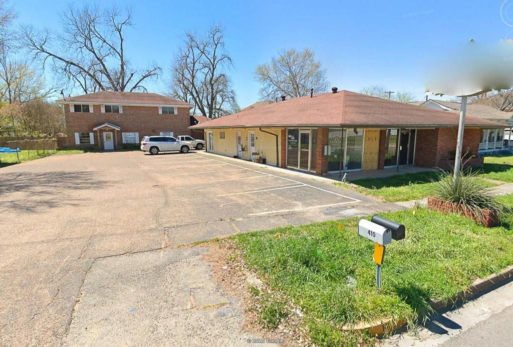 408 & 410 S La Salle Street, Navasota, TX 77868