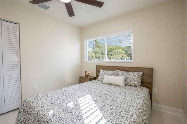 1794 SANTA BARBARA DR, Dunedin, FL 34698