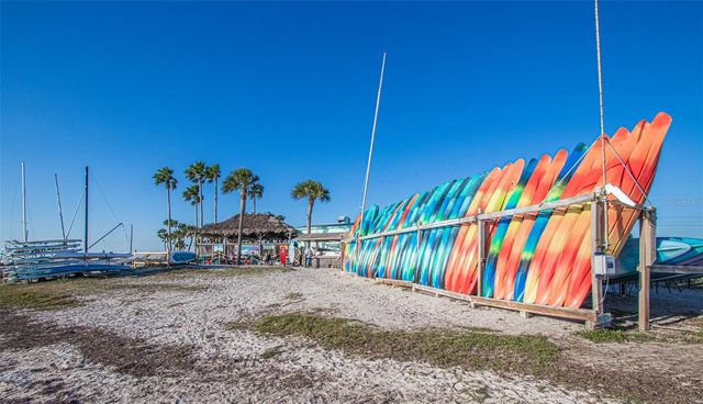 1794 SANTA BARBARA DR, Dunedin, FL 34698