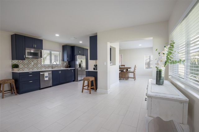 1794 SANTA BARBARA DR, Dunedin, FL 34698