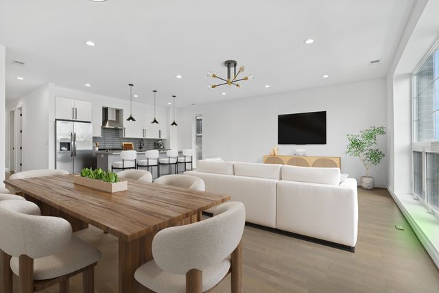 5824 N Lincoln Avenue GN, Chicago, IL 60659