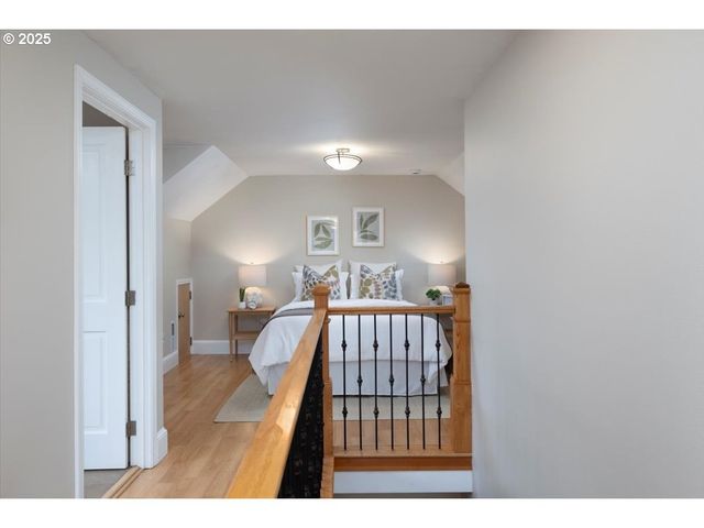 3262 FAIRVIEW Way, West Linn, OR 97068