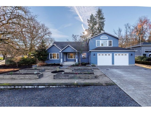 3262 FAIRVIEW Way, West Linn, OR 97068