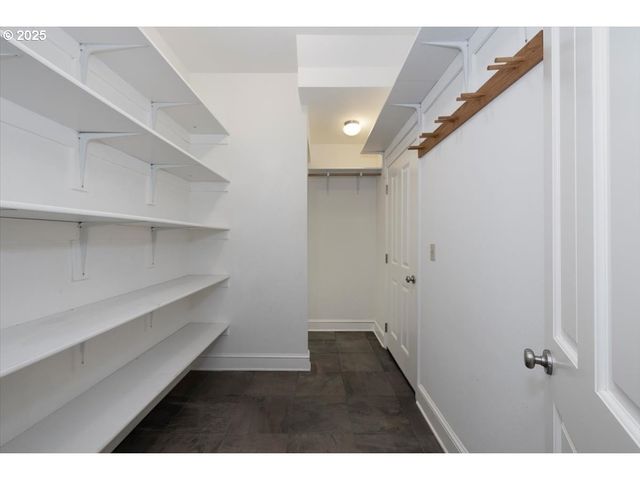 3262 FAIRVIEW Way, West Linn, OR 97068