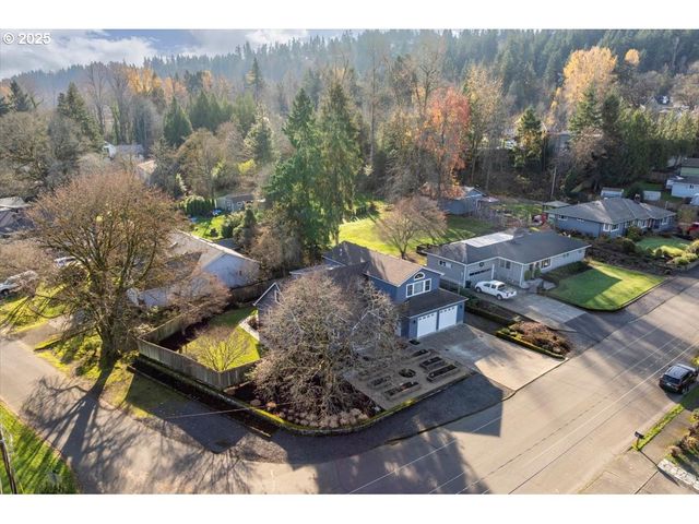 3262 FAIRVIEW Way, West Linn, OR 97068