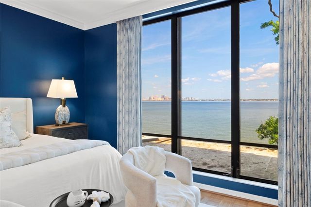 5010 BAYSHORE BOULEVARD 4, Tampa, FL 33611