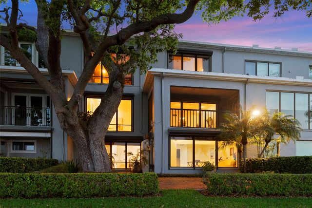 5010 BAYSHORE BOULEVARD 4, Tampa, FL 33611