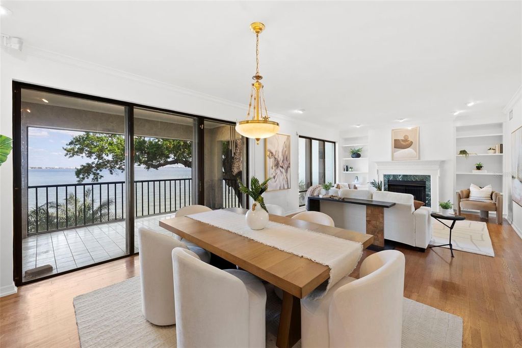 Image 15 of property listing at 5010 BAYSHORE BOULEVARD 4, Tampa, FL 33611